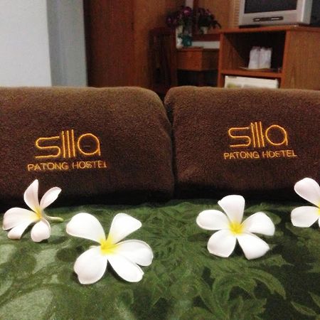 Silla Patong Hostel Kültér fotó